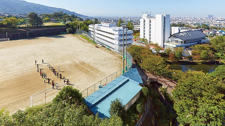 大阪経済法科大学の花岡キャンパスグラウンド